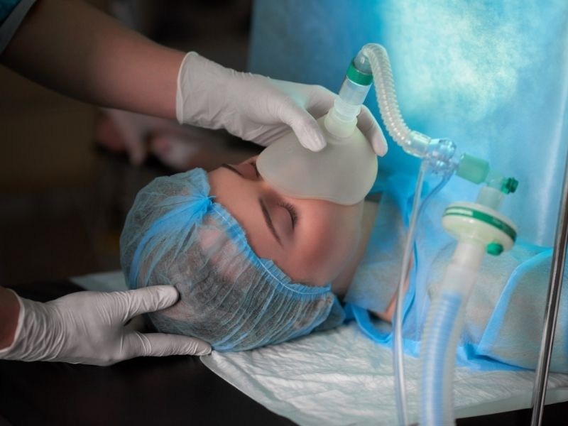 rinoplastide-hangi-anestezi-turleri-kullanilir