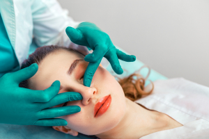 Revizyon Rinoplastide Kaburga Kıkırdağı Her Hastada Şart mı 